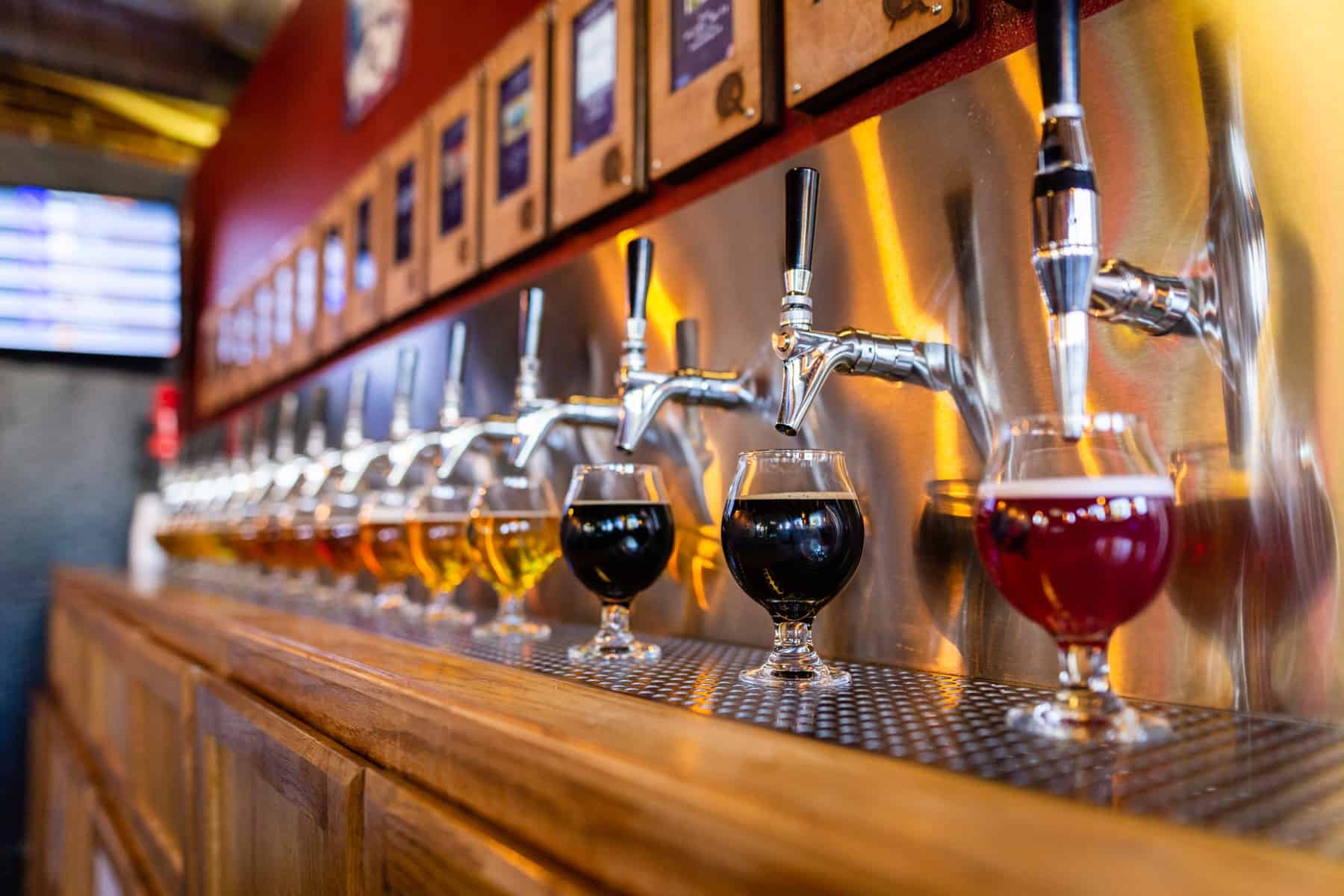 Quarters Bar+Arcade